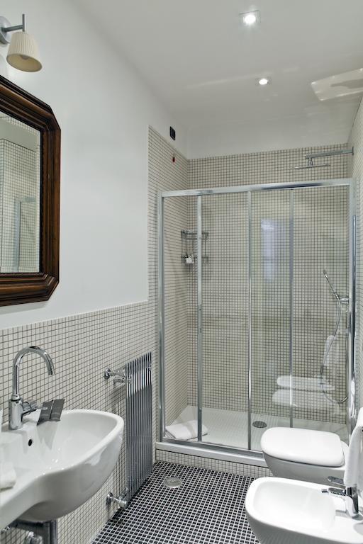 Garibaldi Suites Piazza Di Spagna Rome Exterior photo