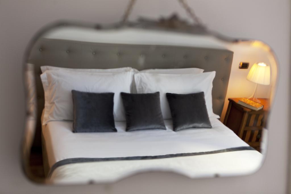 Garibaldi Suites Piazza Di Spagna Rome Room photo